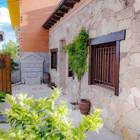 Casa Los 5 Canos Sotillo de la Adrada Exterior photo